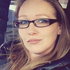 Meet your Posher, Connie